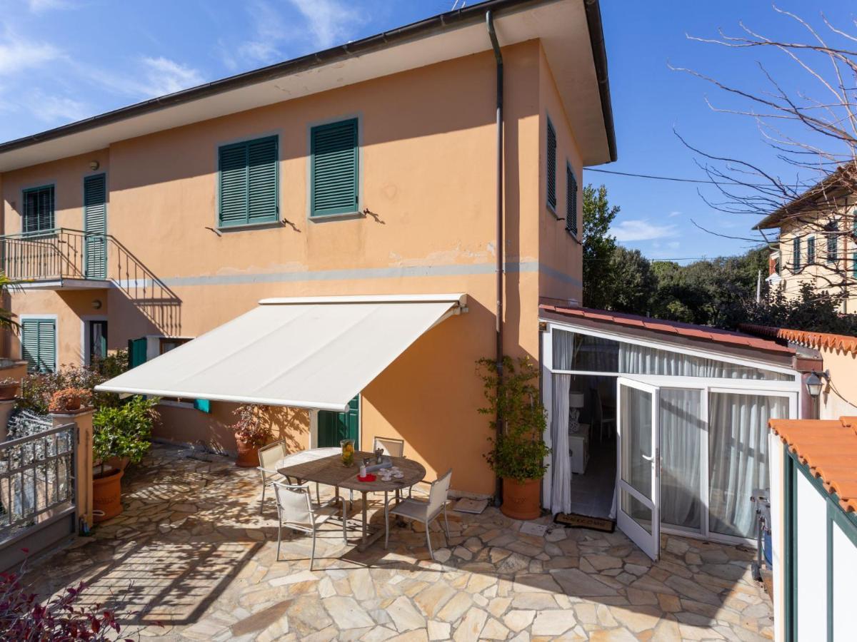 Holiday Home Stella Marina By Interhome マリーナ・ディ・ピエトラサンタ エクステリア 写真